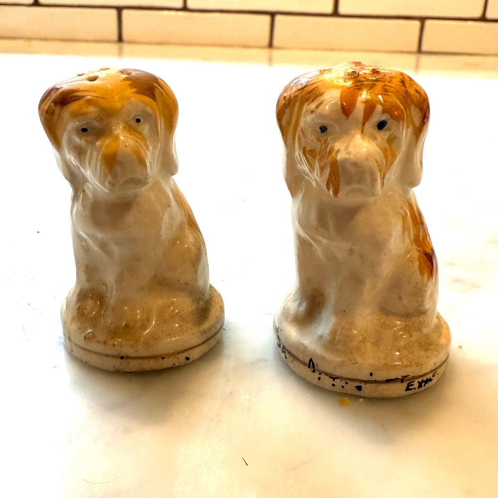 Vintage Dog Salt‎ and Pepper Shakers Japan Ceramic Figurines Novelty Kitchen